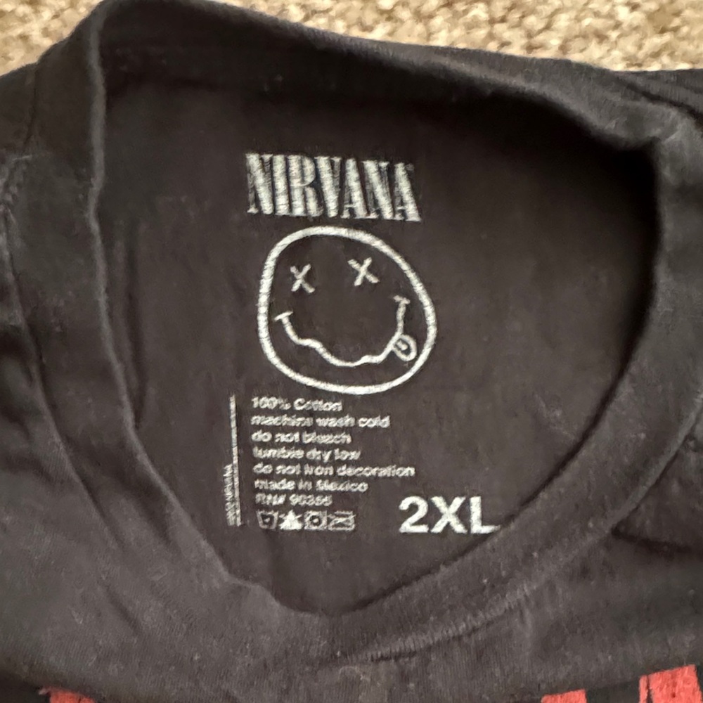 NIRVANA Black Tee with Angel and Red Text - Picture 2 of 2